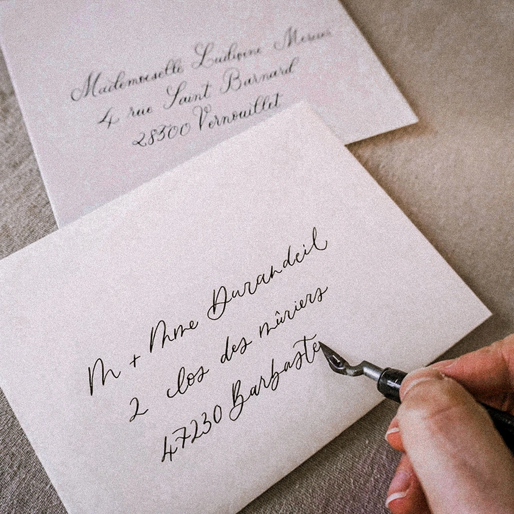 enveloppe-faire-part-adresse-calligraphie-mariage-romantique